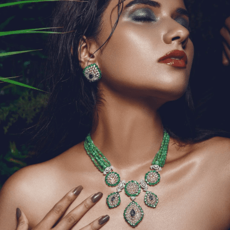 Emerald Royale – Pearl & Diamond Necklace Set